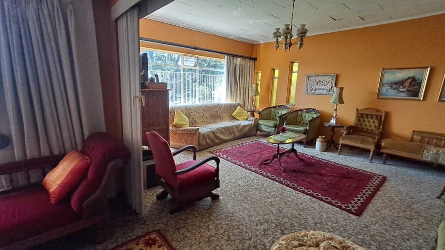 5 Bedroom Property for Sale in Parys Free State